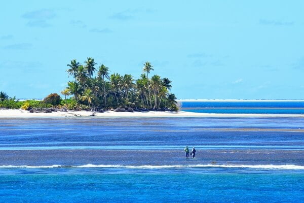 96. Wading to desert island